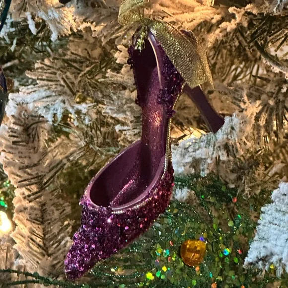 High Heel ornament Beaded Sparkle Sequins Holiday Christmas merlot wine Hallmark - Picture 3 of 14
